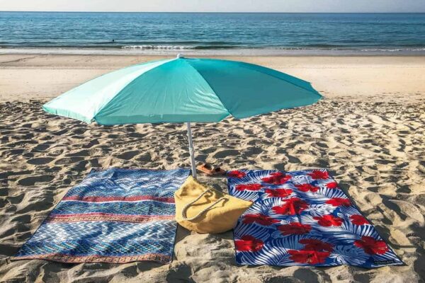 What to Look for in the Best Beach Towels: The Ultimate Buyer’s Guide
