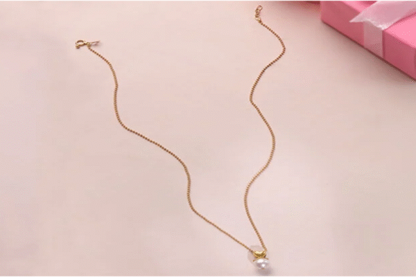 Festive Season Gifting Ideas: Explore Pendants with Chains for the ‘Mini You’