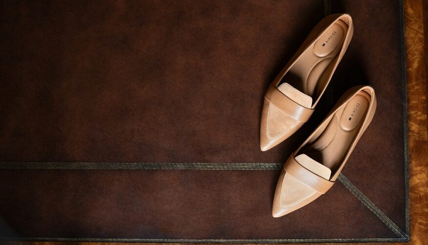 Shopping for Everyday Footwear